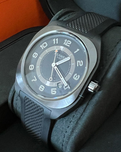 Hermes H08 Watch So Black Edition