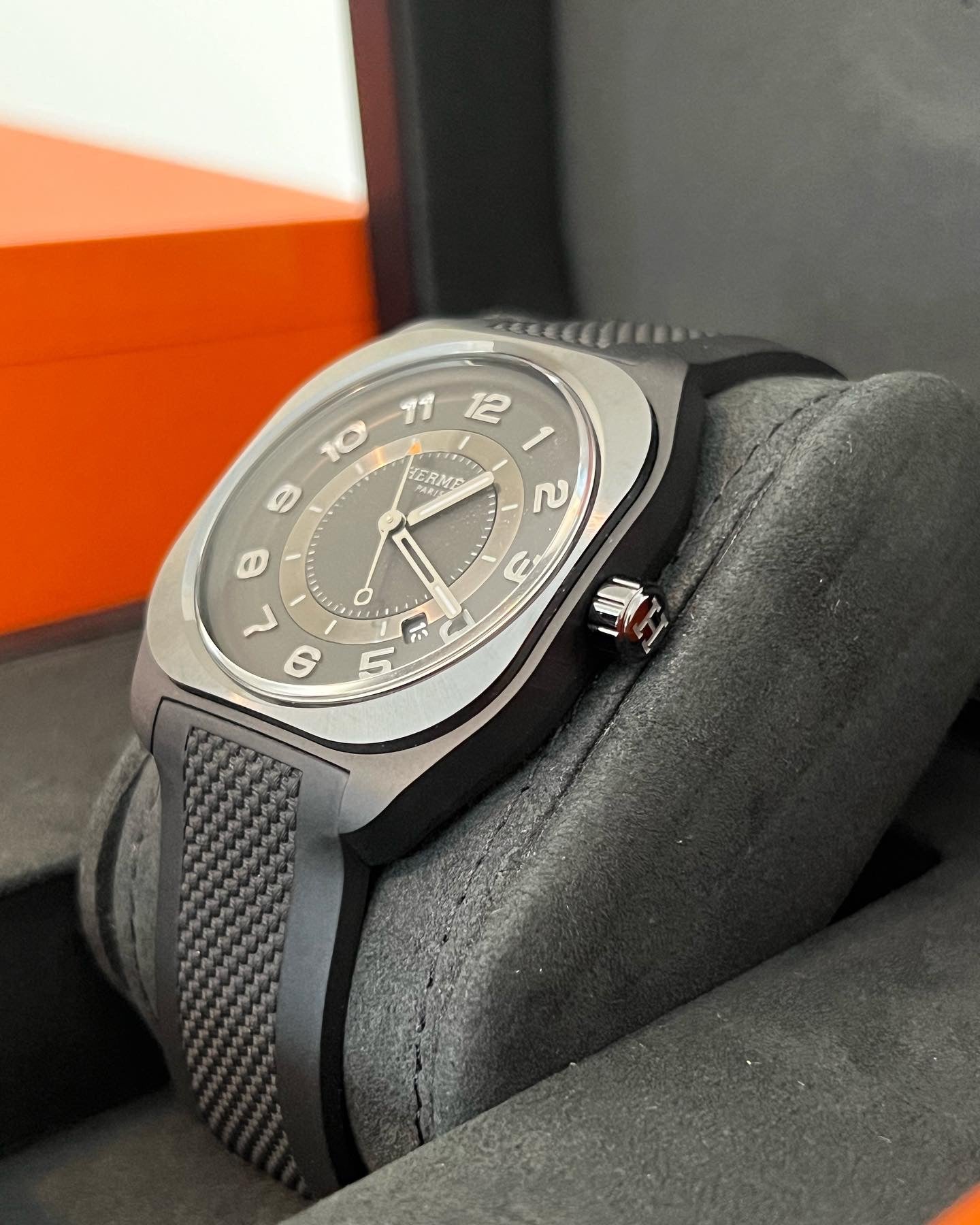 Hermes H08 Watch So Black Edition