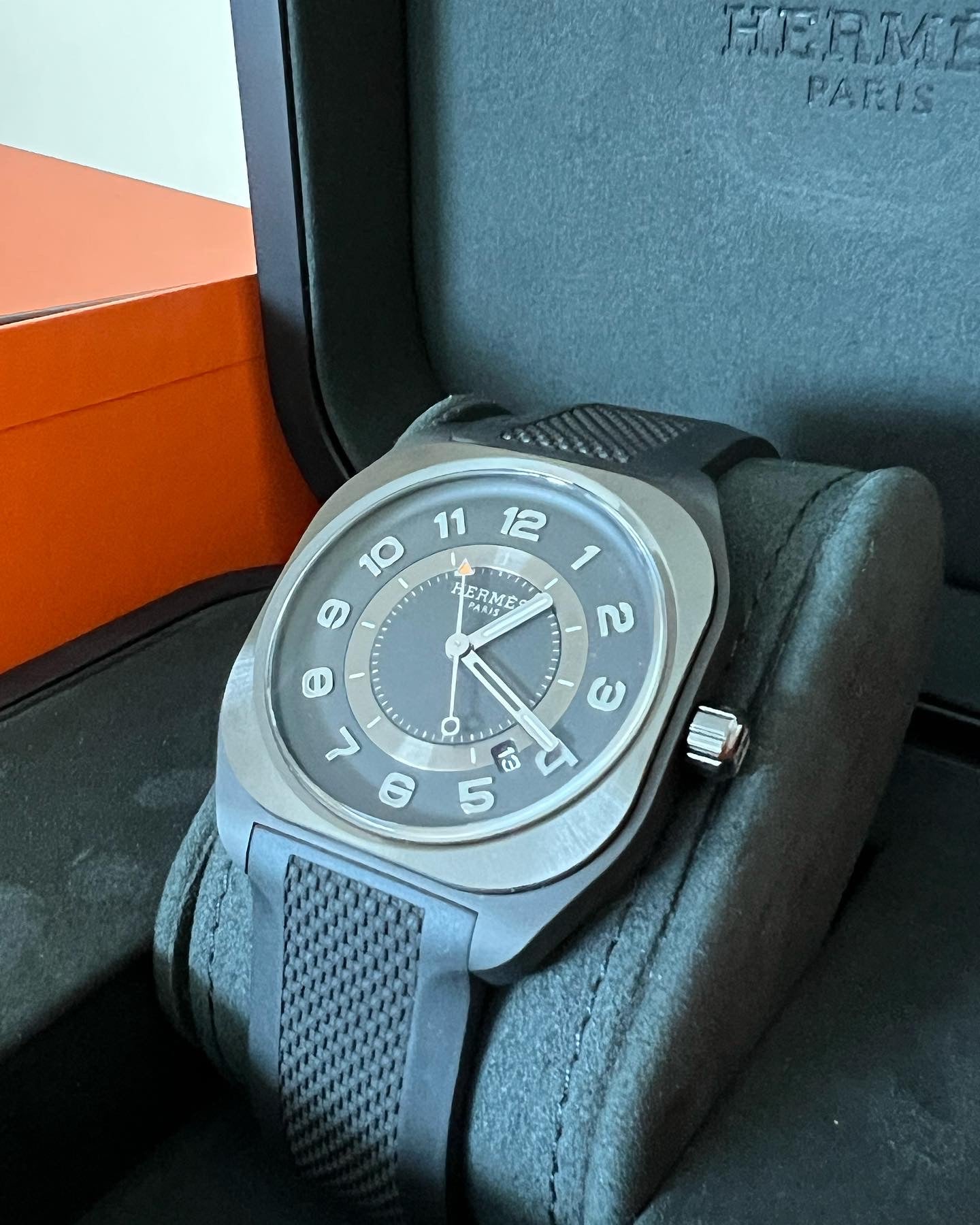 Hermes H08 Watch So Black Edition